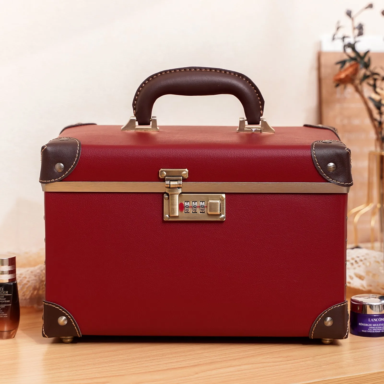 urecity Vintage Leather Makeup Train Case 12.5 inches