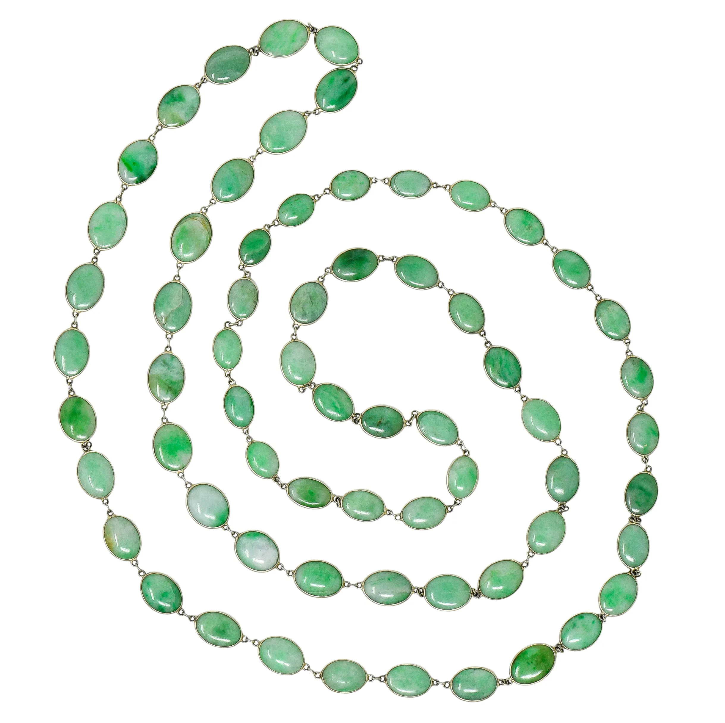 Vintage Jade Cabochon 18 Karat White Gold 47 Inch Long Chain Necklace