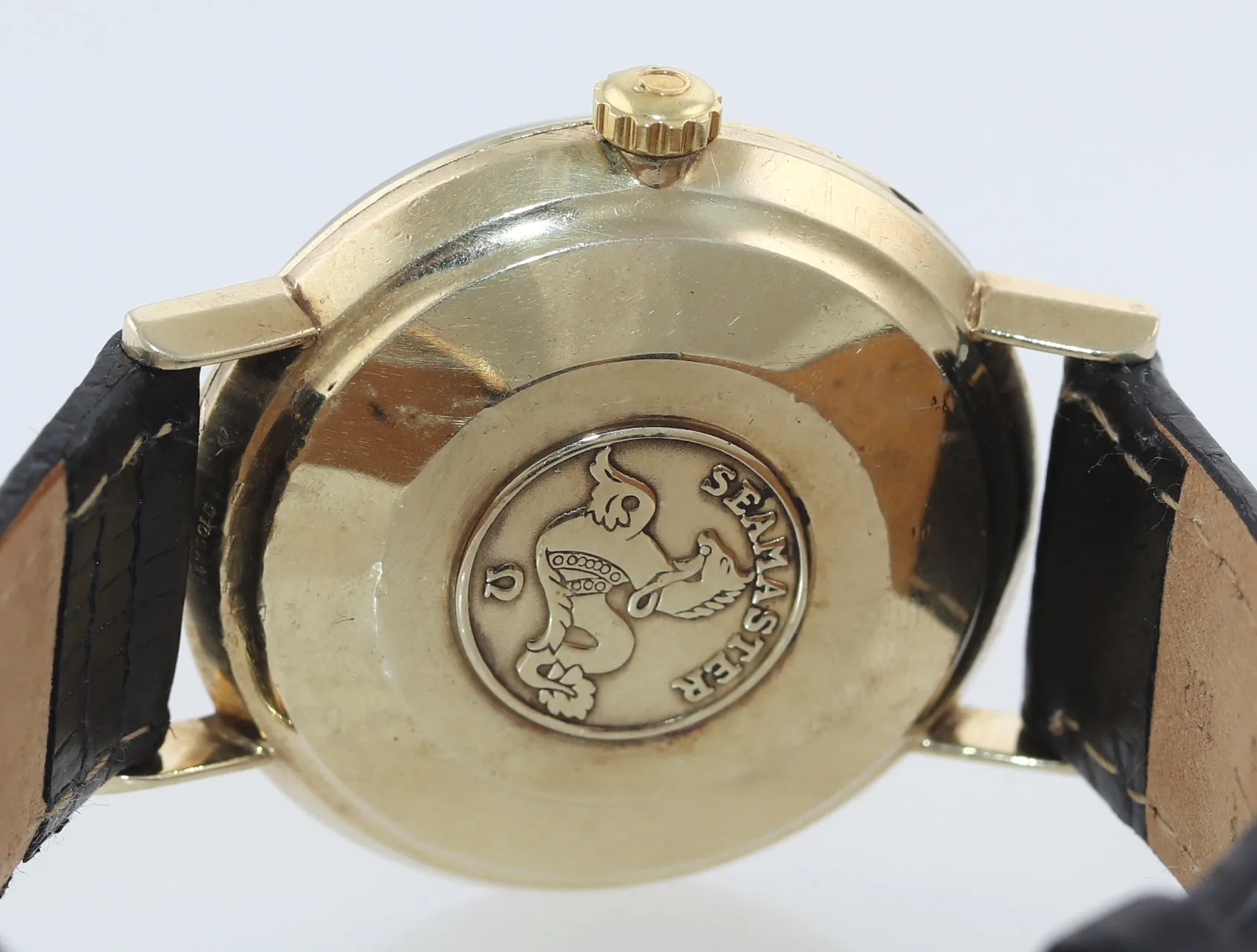 Vintage Omega Seamaster DeVille Solid 14k Yellow Gold Automatic 34mm Watch