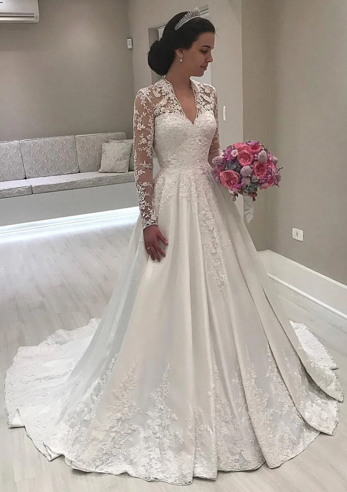Vintage V Neck Long Sleeve Sweep Satin Wedding Dress, Lace