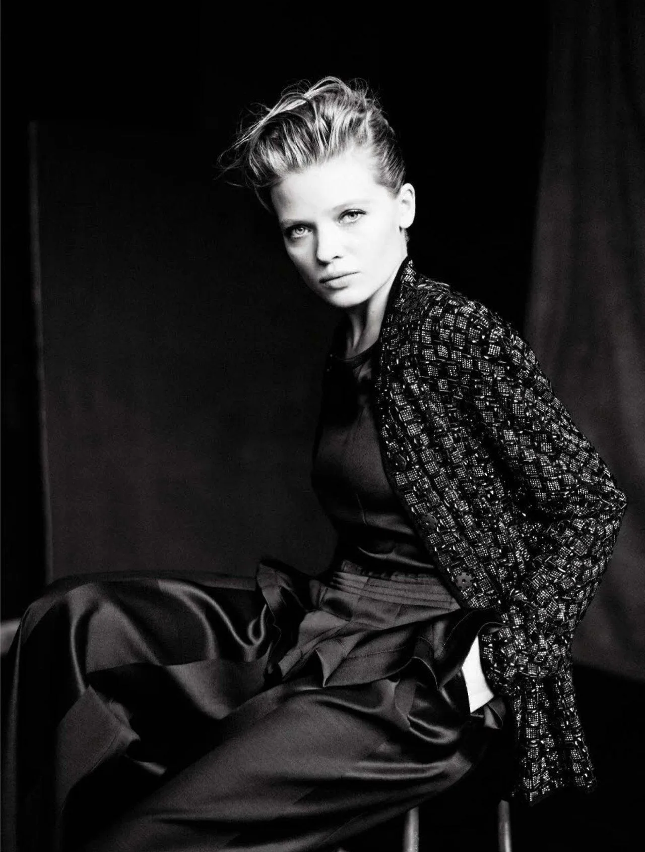 VOGUE Magazine Italia April 2013 EDIE CAMPBELL Nadja Bender KAROLINA KURKOVA