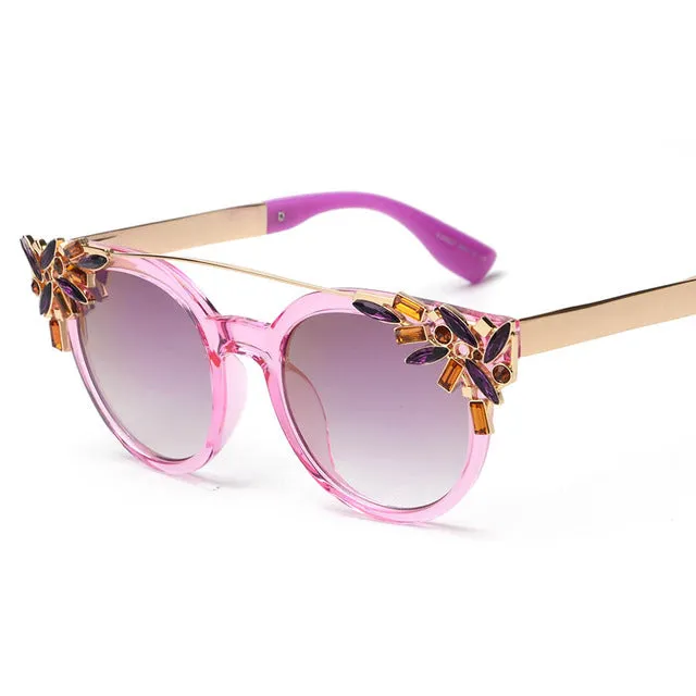 Women's Fashion Summer Sunglasses With Crystal Decoration