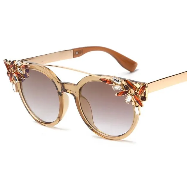 Women's Fashion Summer Sunglasses With Crystal Decoration