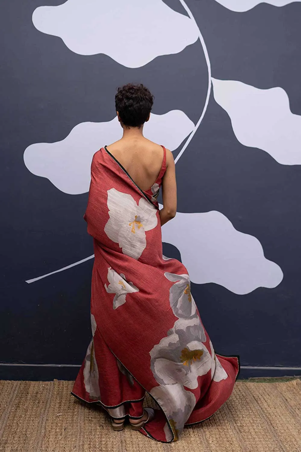 YAM   I   Vitoria RED POPPIES SAREE 1  (SAREE)  [BLOUSE STITCHED/ UNSTITCHED NOT INCLUDED] PURE HABUTAI SILK RED YAMSR17